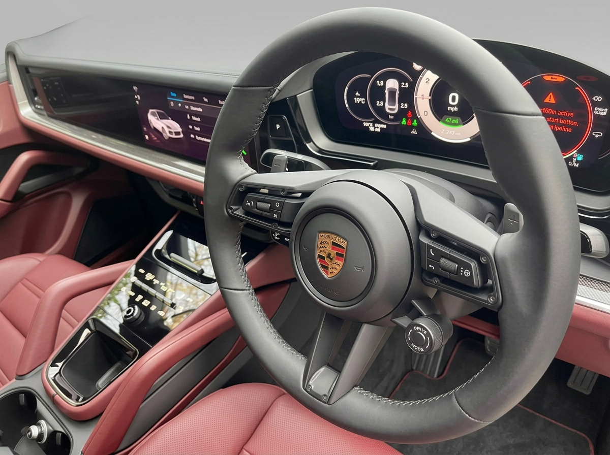 Porsche Cayenne — 3.0 V6 E-Hybrid 25.9kWh TiptronicS 4WD Euro 6 (s/s) 5dr